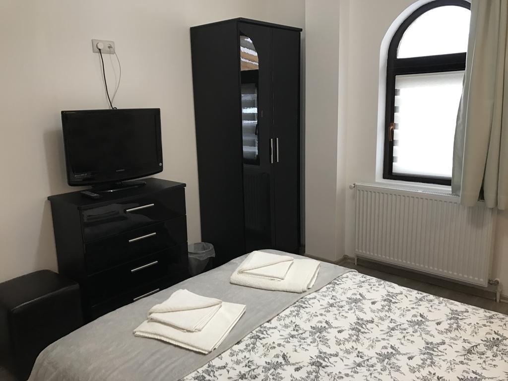 The Castle Apartment Gura Humorului Rum bild
